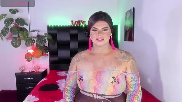 isabelleandbrand online show from March 8, 12:25 am