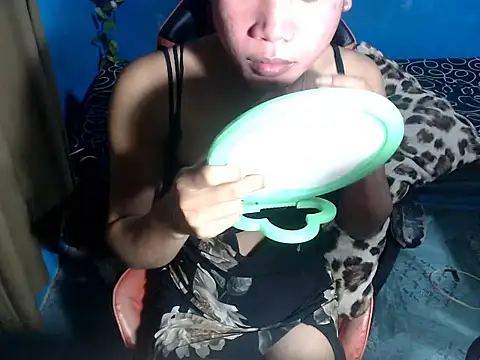 venustheg0ddess online show from December 20, 12:44 pm