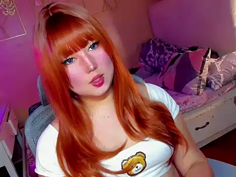 HOTnWILDalice online show from November 15, 3:26 am