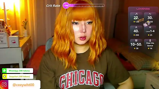 HOTnWILDalice online show from March 26, 2:59 am