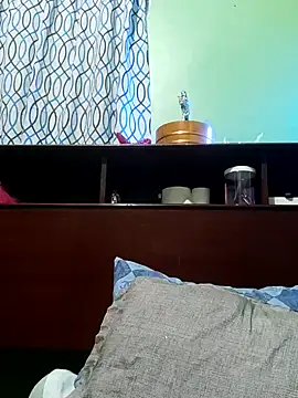 QueenSoreal online show from February 15, 1:54 pm