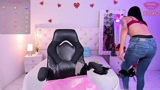 ximena slut 21 online show from March 4, 9:52 pm