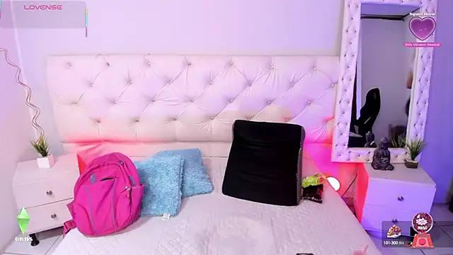 ximena slut 21 online show from September 26, 3:58 am
