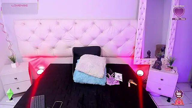ximena slut 21 online show from October 1, 3:40 am