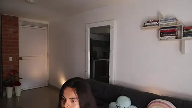  Vahos  online show from March 23, 7:19 pm