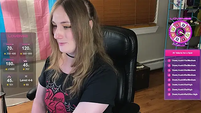 luluvaladon online show from November 23, 5:20 am