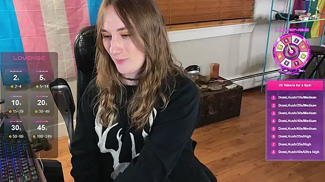 luluvaladon online show from April 15, 4:18 am