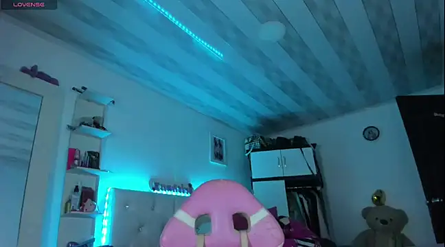 briitany hot online show from March 6, 11:49 pm