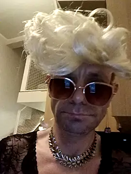 Pauline41 online show from October 28, 5:11 pm