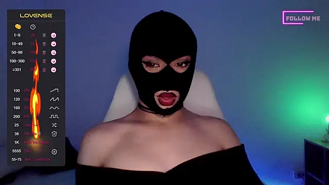 Bigfemblue online show from November 11, 10:00 pm