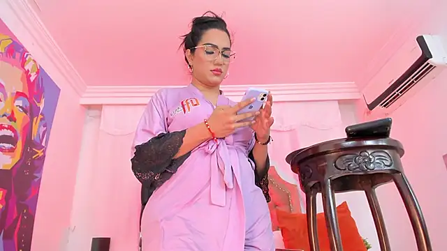 KATALINA HOT TS online show from September 15, 1:05 pm