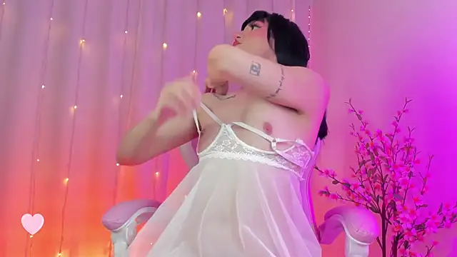 rosseblondee online show from October 19, 9:18 pm