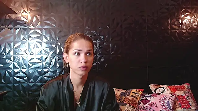 PINK  LOLA1 online show from February 13, 11:50 am