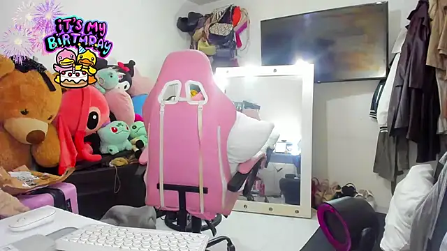 Lawrncesofiets online show from January 15, 6:50 pm