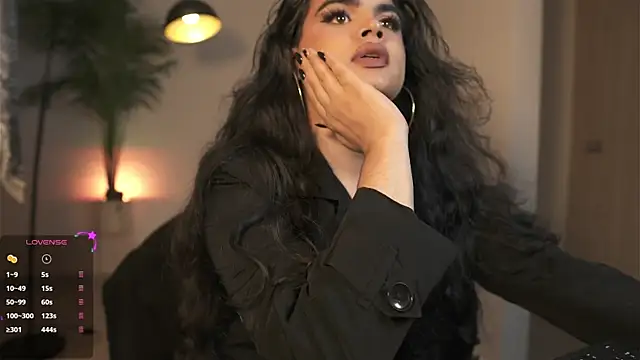 artechloe online show from April 27, 11:36 pm