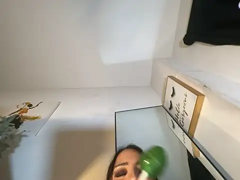 sissyslut4masc online show from December 22, 8:08 am