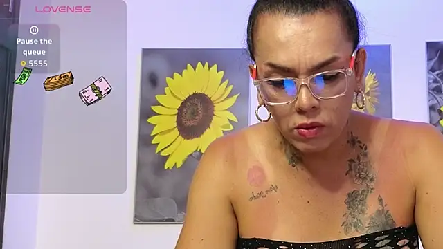 KataLehlla online show from April 5, 4:05 pm