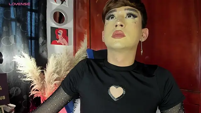 Snapshot of Chris_boy_ chatting on October 15, 10:10 pm Chris boy online show from October 15, 10:10 pm
