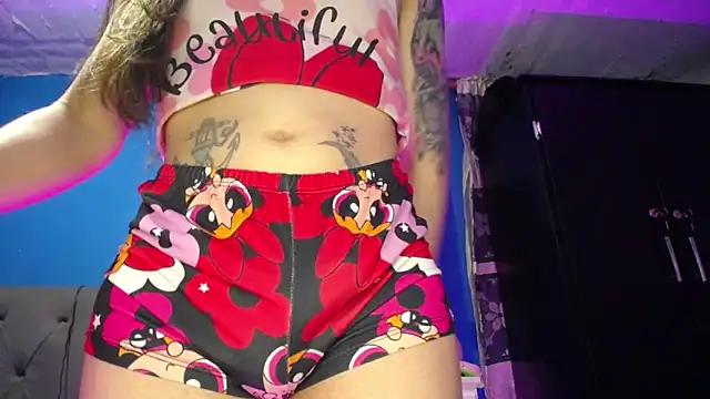 Lunahoney1 online show from February 13, 8:27 pm