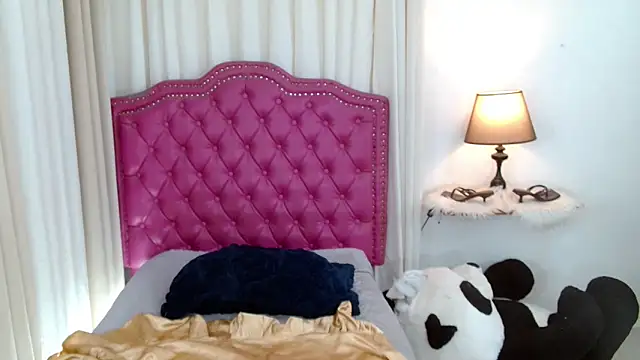 DreamLADYBOY online show from February 10, 3:46 am