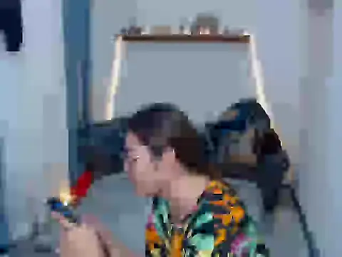 MarieLoveGlamorous online show from April 8, 2:29 pm