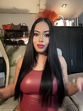 BigDominaMia online show from December 22, 5:34 am