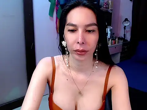 TSDESIREcindy29 online show from November 7, 9:31 am