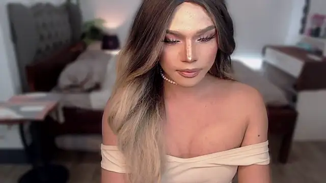 liaa lurrecams online show from March 11, 3:05 pm