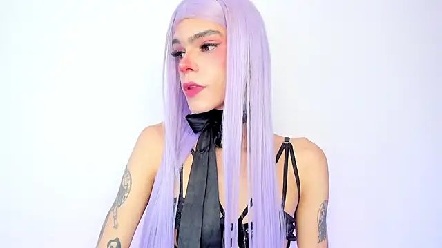 Varya Ferreira online show from December 19, 6:46 pm