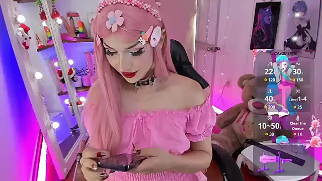 alessandrathedoll online show from December 8, 7:55 pm