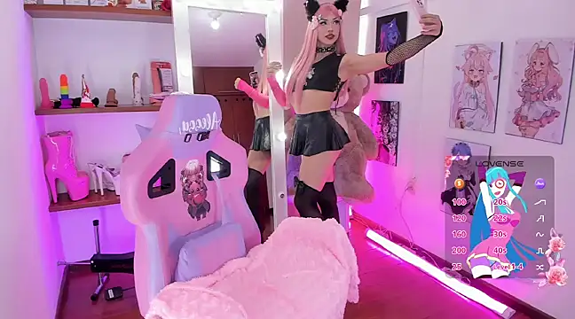 alessandrathedoll online show from March 15, 7:03 pm