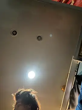 AshtonChicken online show from November 8, 1:11 pm