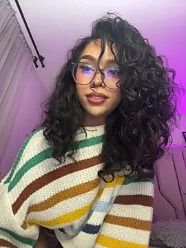 Samantha Bernardo online show from July 14, 5:01 am