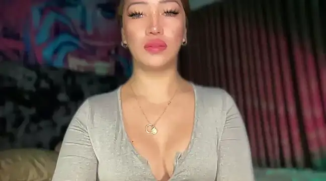 Jasmine Elcock online show from March 17, 8:25 pm