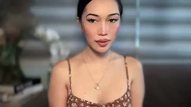 Jasmine Elcock online show from October 10, 5:08 am