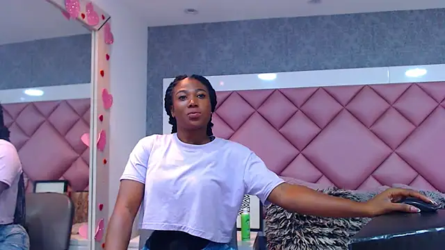 DanielaDuff online show from February 16, 8:07 pm