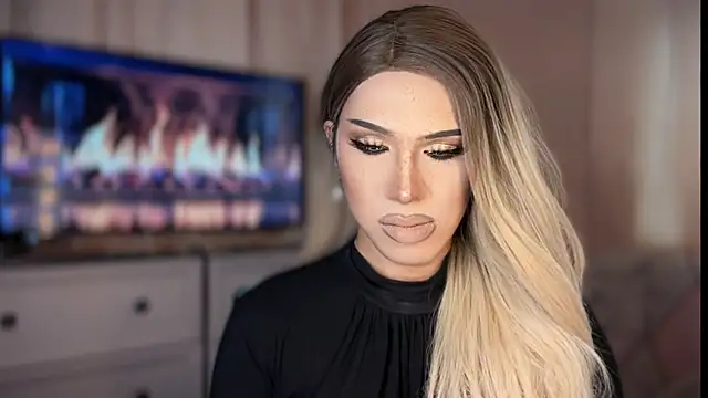 Ts glamxxxx online show from April 21, 1:42 am