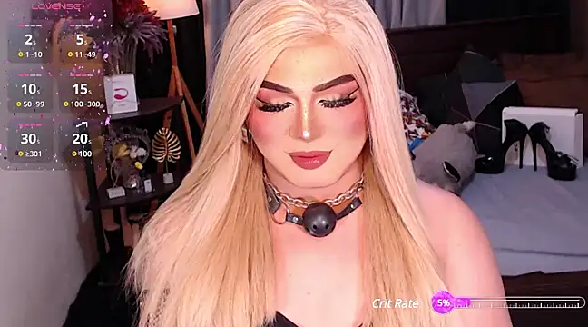 Snapshot of Bitch_Fowler69 chatting on December 8, 4:07 pm Bitch Fowler69 online show from December 8, 4:07 pm