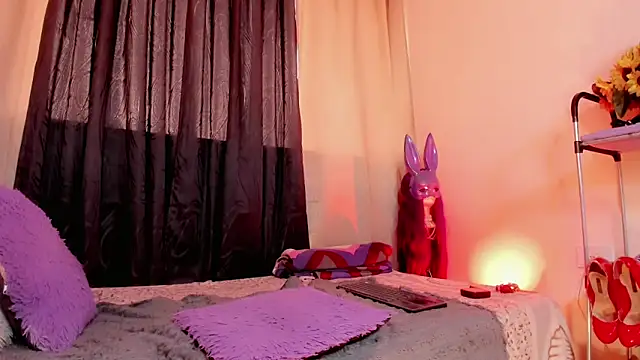 lesly xx online show from March 3, 7:43 pm