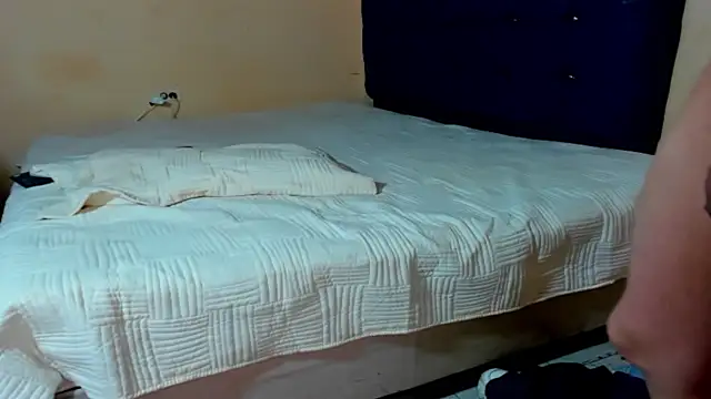 sweet1Girl online show from December 15, 4:12 pm