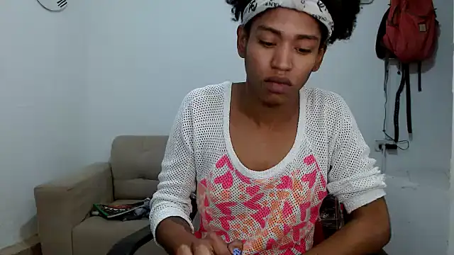 angelamarie1 online show from November 11, 4:53 pm