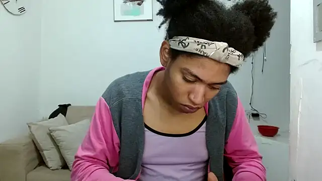 angelamarie1 online show from March 11, 2:10 pm