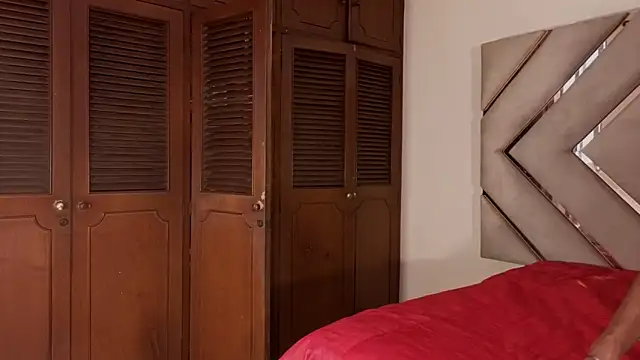 Raven foxter1 online show from September 20, 6:57 pm