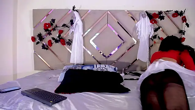 Raven foxter1 online show from October 30, 7:51 am