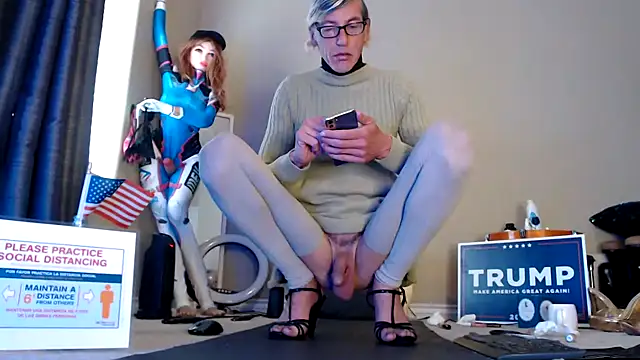 Taylorsexbot online show from February 13, 10:00 pm