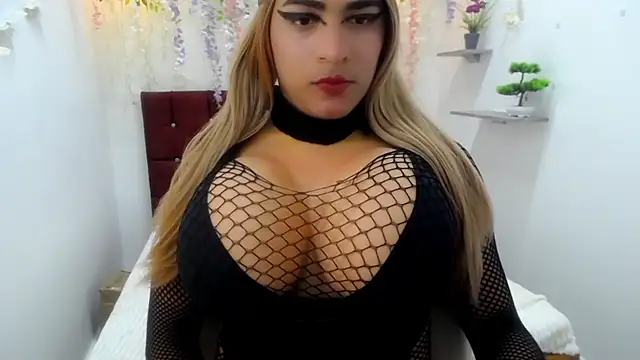 Snapshot of nastahabigcock chatting on October 16, 8:19 pm nastahabigcock online show from October 16, 8:19 pm
