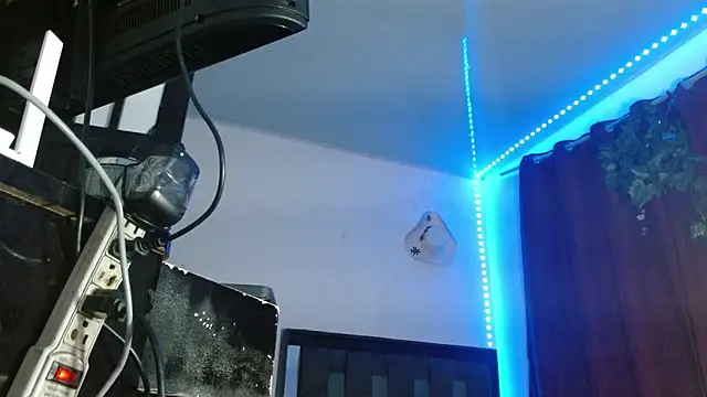 DULCE ZOE online show from January 19, 4:32 am